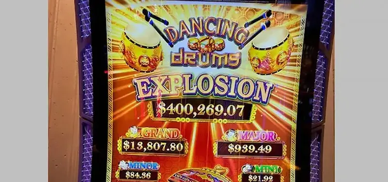 행운의 플레이어, 라스베이거스 카지노에서 2,835,768 달러 잭팟